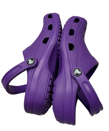 Crocs Classic Clogs Purple Women's Size 7/Men’s 5 Comfortable Casual Shoes - Picture 3 of 7