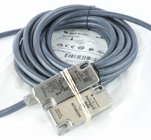 Allen Bradley Guardmaster 440N-G02143 Magnetic Safety Switch, 24VDC