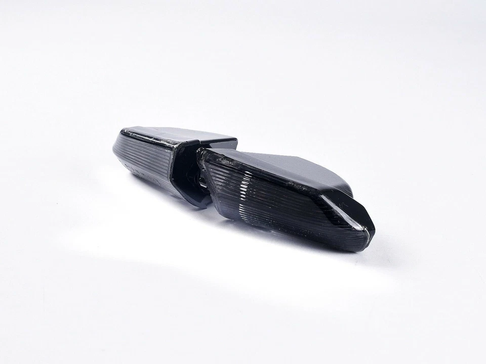 Rear Turn Signals Ducati Superbike 749/R/S;999/R/S;Multistrada 1000/S;620;1100/S - Image 2 of 4