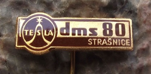 Tesla Strasnice DMS-80 Digital Signal Receiver Telephone Advertising Pin Badge - Picture 2 of 6