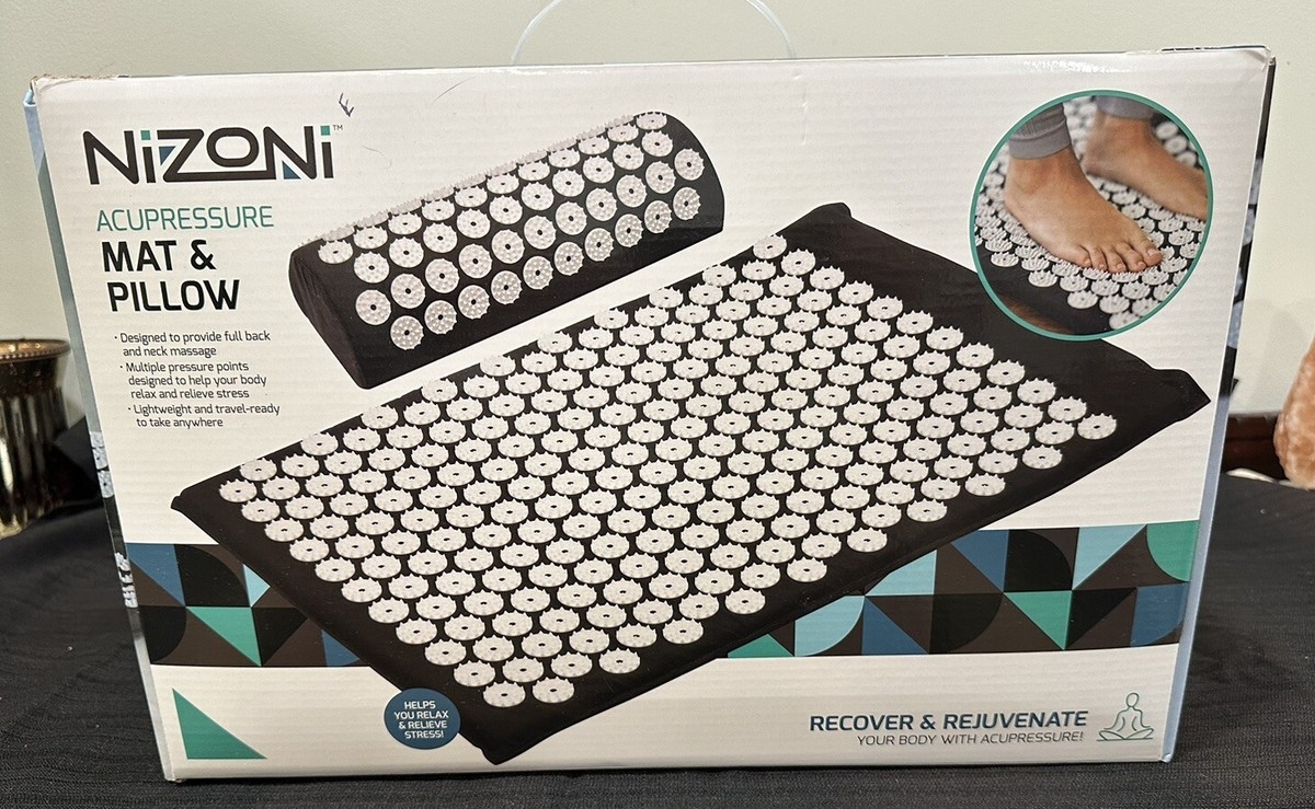 NIZONI Neck and Back Pain Relief Acupressure Mat and Neck Pillow