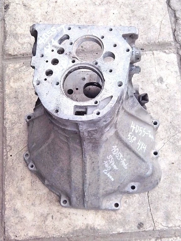 MITSUBISHI VAN L300, COLUMNA 5 VELOCIDADES 4X4, MOTOR 4D55-T, CAMPANA DE CARCASA, FABRICANTE DE EQUIPOS ORIGINALES, USADO. Foto 3 de 3