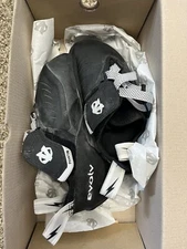 Evolv Phantom Climbing Shoes - Men's Black/White Size 7 US 39.5 EU