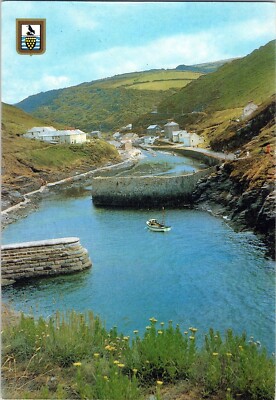 Postcard N Water Sky Water resources Plant Cloud Mountain Body of water AA03897