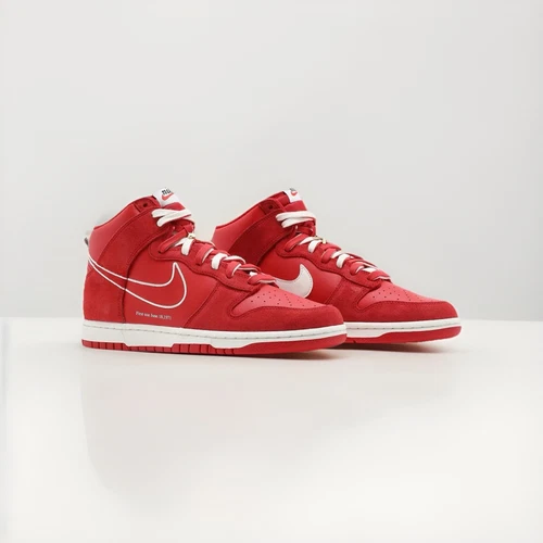 Mens Nike Dunk High SE First Use Pack University Red US Size 10.5 DH0960-600