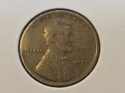1923 Lincoln Wheat Cent — photo from another recent sale