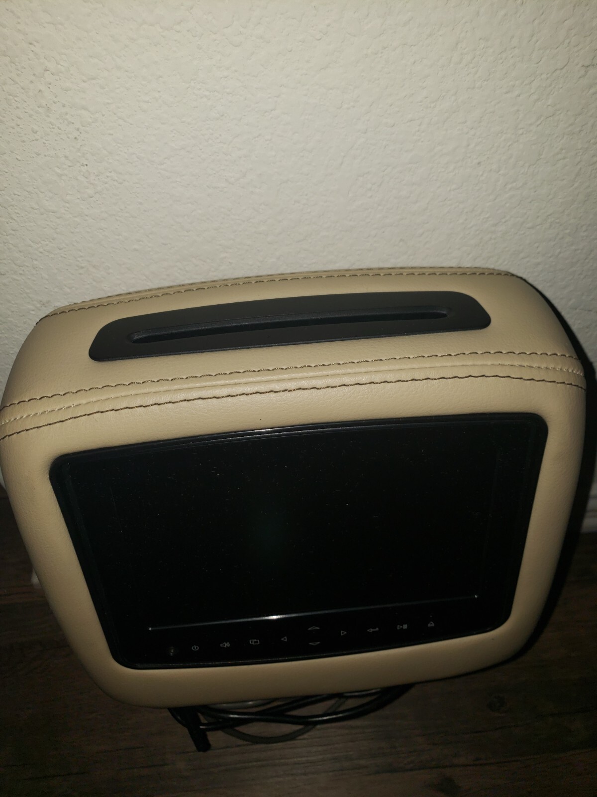 Picture 3 of 4
