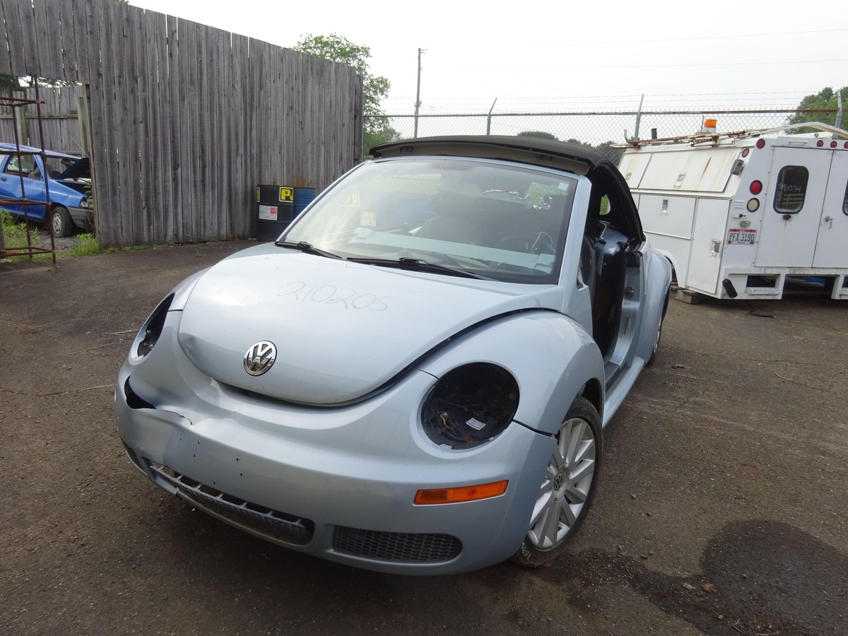 Spindle Knuckle Front VW BEETLE (TYPE 1) Left 04 05 06 07 08