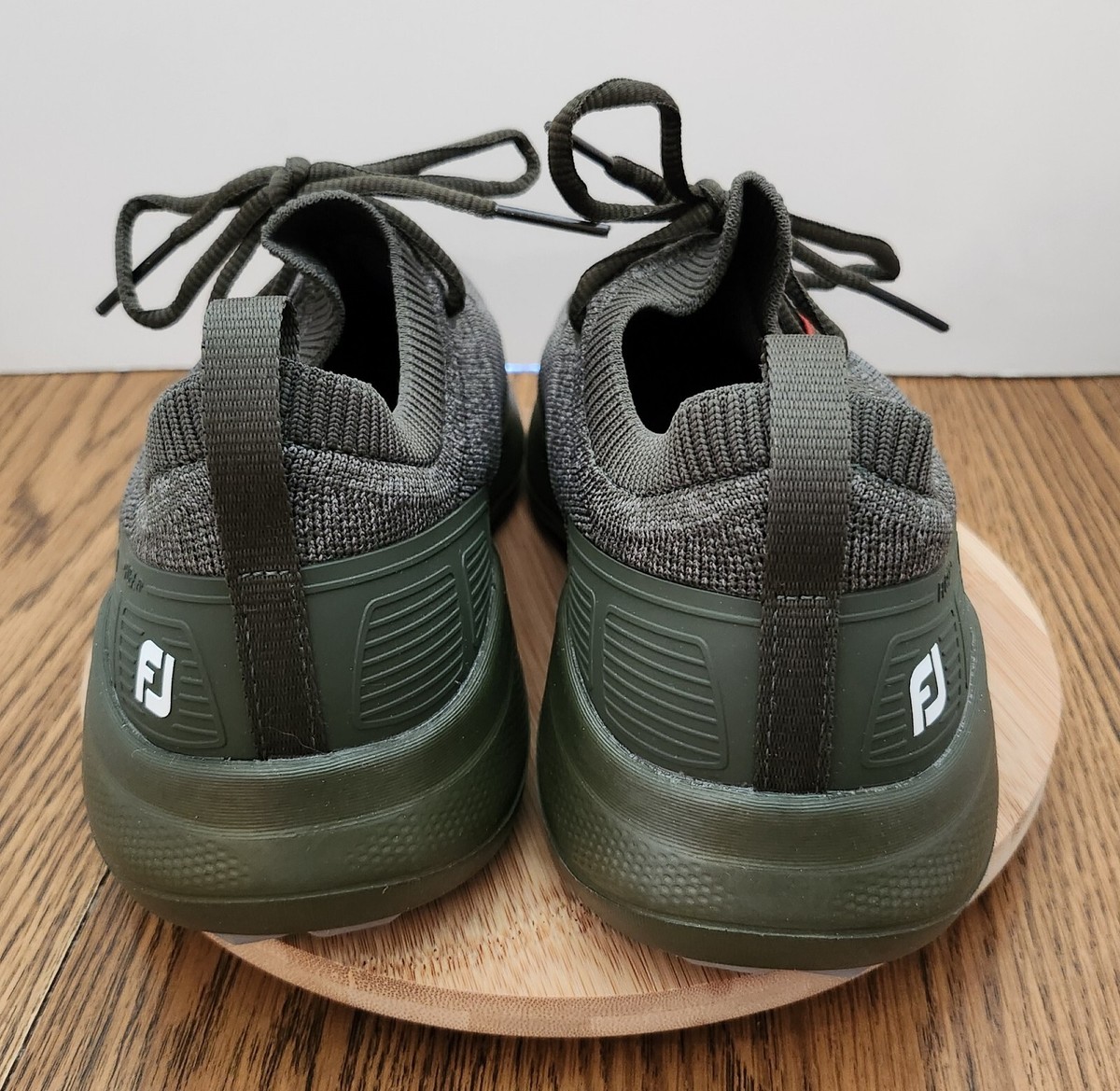 FootJoy Flex XP Mens Size 7M Golf Shoes Spikeless Olive Green Knit