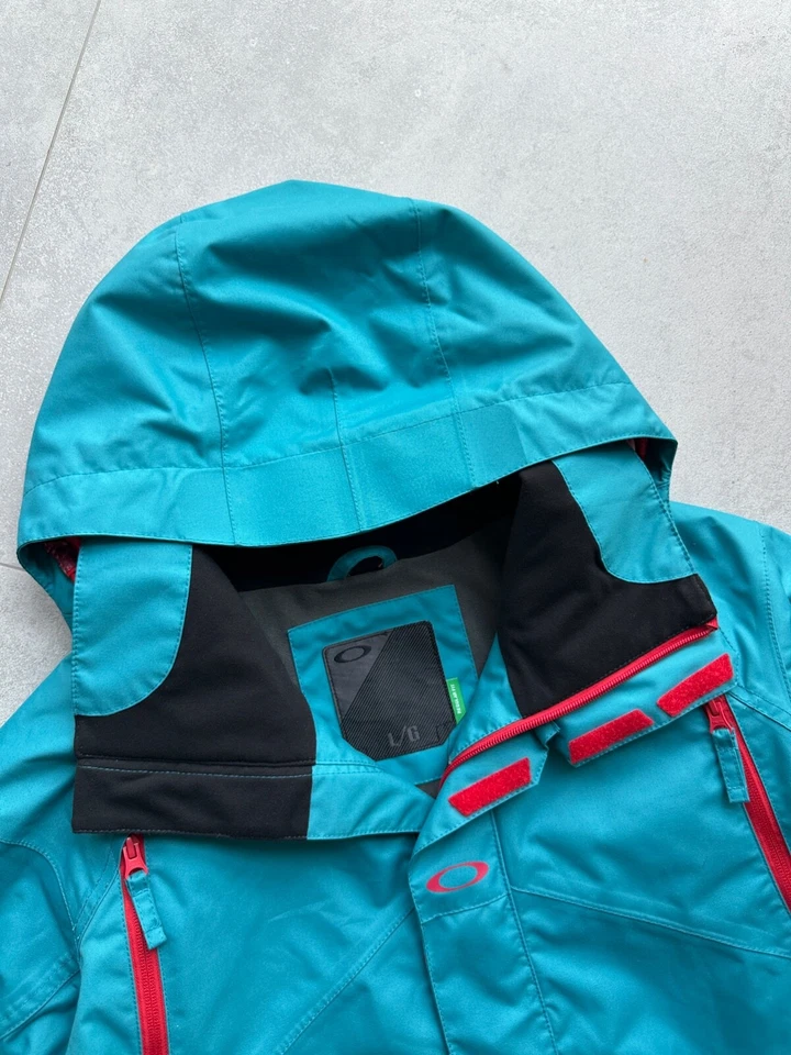 Men's OAKLEY Goods Ski Snowboard Jacket Hooded RARE Size L Blue - Image 3 of 4
