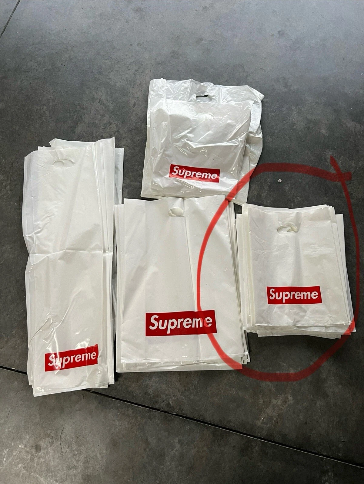 Sacs de magasin plastique Supreme 13x16