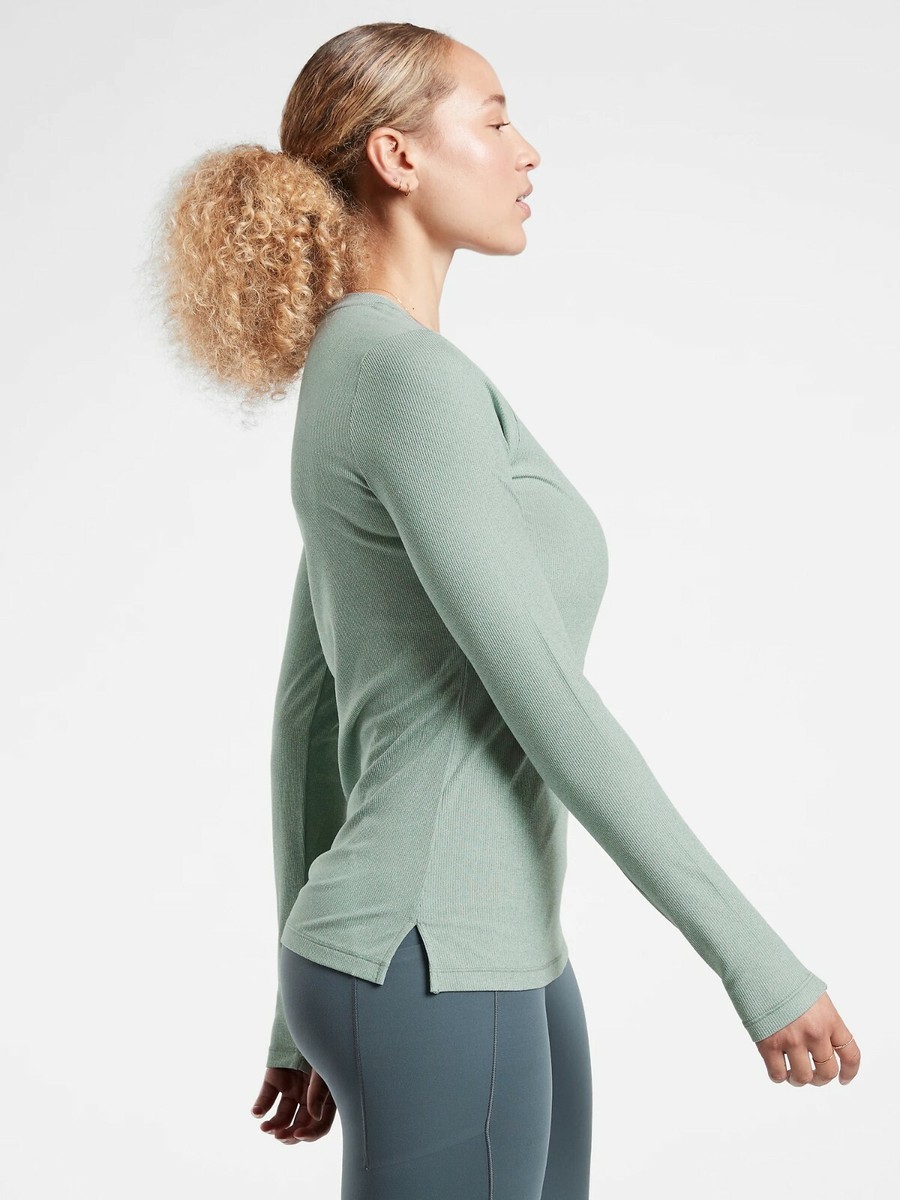 NWOT Athleta Uptempo Ribbed Henley Top, Minimalistic Grey NWOT Athleta Uptempo Ribbed Henley Top, Minimalistic Grey