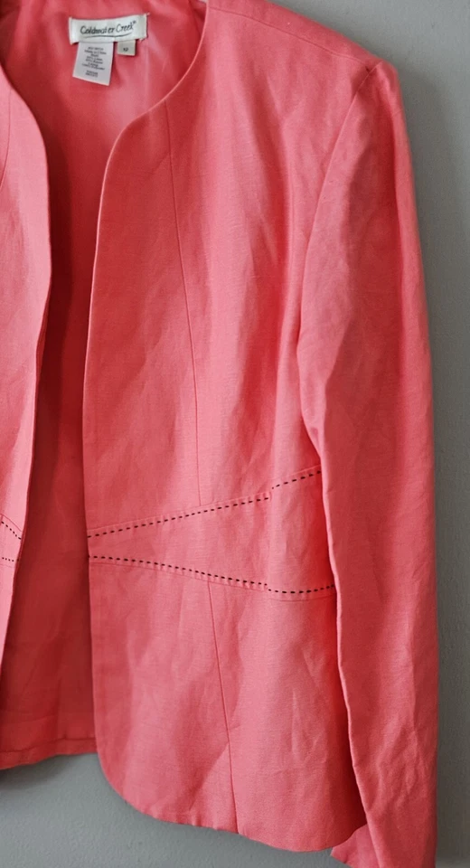 Jaqueta feminina Coldwater Creek linho rayon tamanho 12 coral frente aberta contraste preto - Imagem 2 de 4