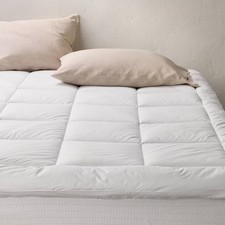 Queen Ultra Loft Down Alternative Mattress Pad - Casaluna: 280 Thread Count,