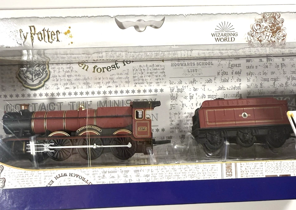 Harry Potter Hogwarts Express Die-cast Metal Collectible Train Corgi Age 6+ NEW - Image 2 of 4