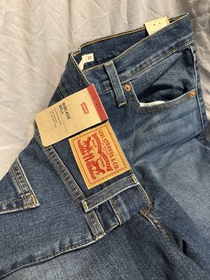 Levi's Ribcage Bell Women s 32x32 Flared High Rise Medium Wash Jeans NWT boho 