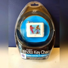 NWOT Digital Photo Key Chain VR3