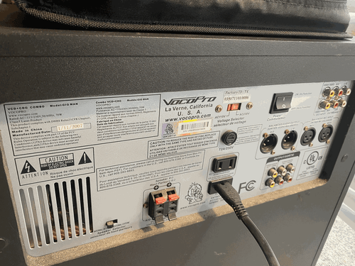 VocoPro GigMan Professional Karaoke System Multi Mixing Amp W/ Remote & 36 discs - Picture 9 of 17