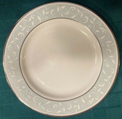 LENOX Opal Innocence Blue Fine Bone China 6 3/8'' Bread & Butter Plate Made USA