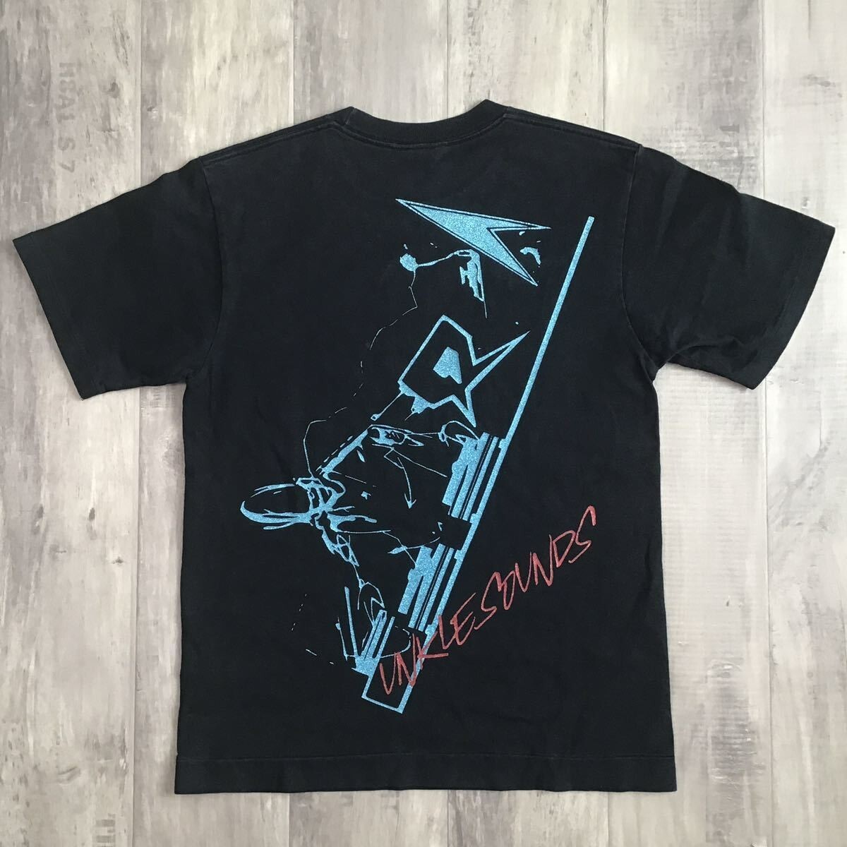 UNKLE × BAPE × Futura Tシャツ Mサイズ 黒 s-l1200.jpg