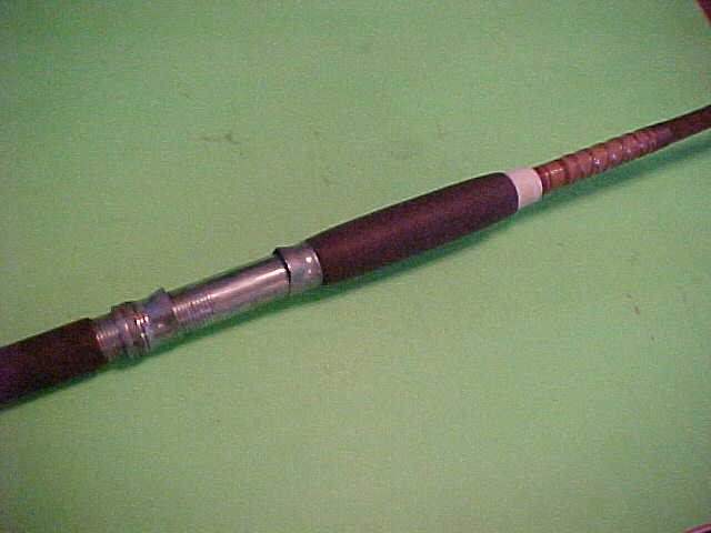 VINTAGE DAIWA 7 FOOT 15 TO 40 POUND CLASS SPINNING ROD ((o)) L@@K