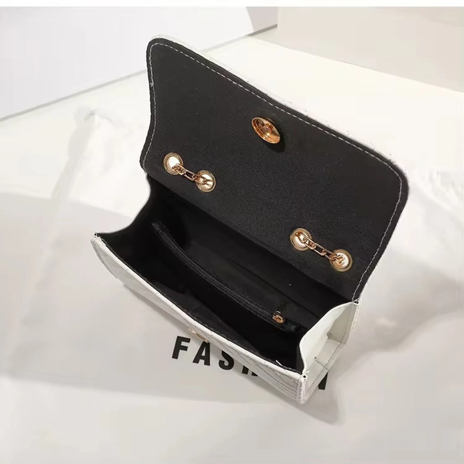 Borse da donna ispirate a Valentino per matrimonio sera cocktail pochette borsette