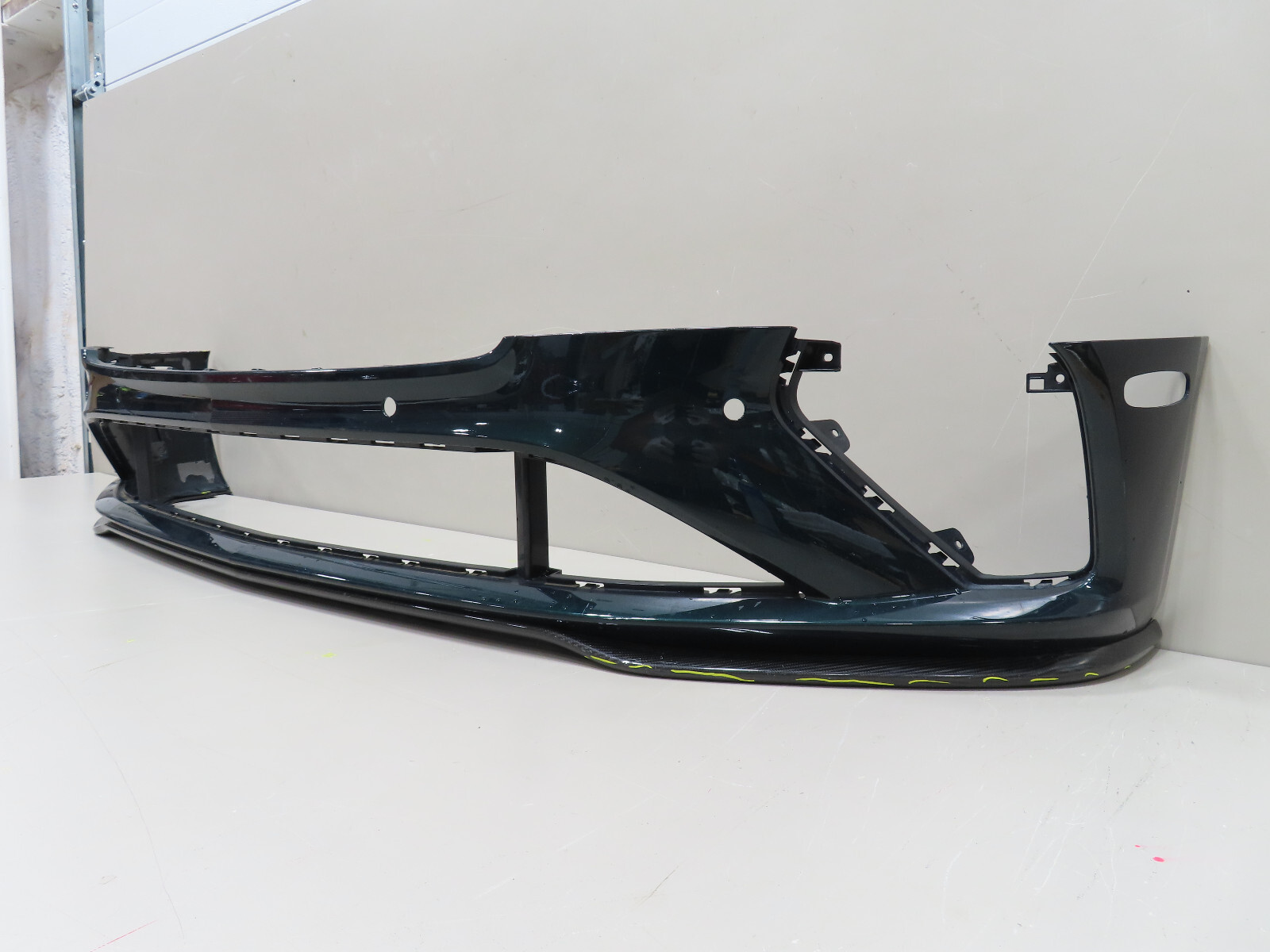 2020-2022 Bentley Continental GT GTC front Bumper Cover 3SD807437 OEM