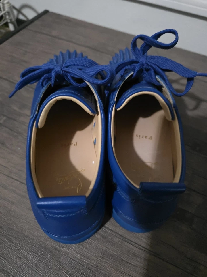 Zapatillas Christian Louboutin Azul con Picos Suela Roja Foto 2 de 4