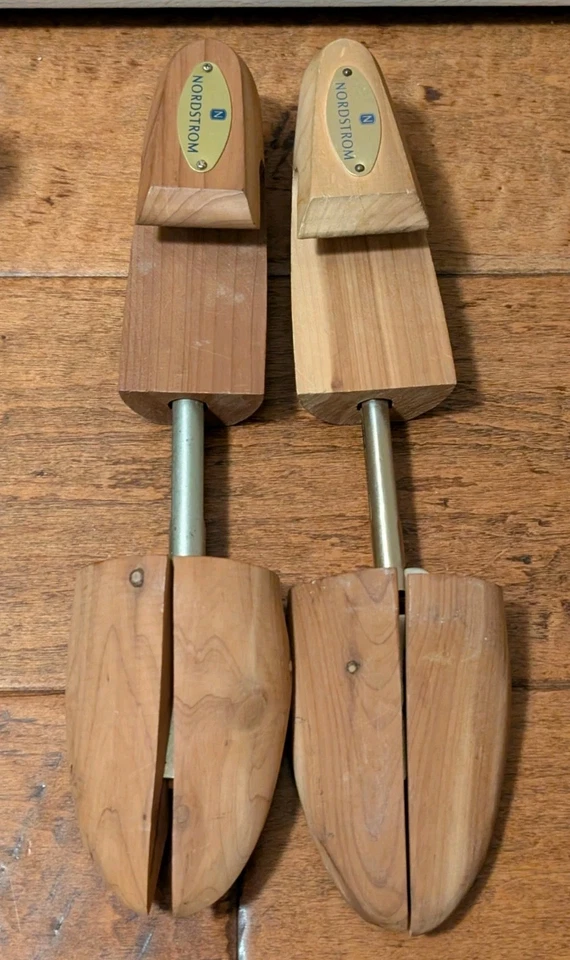 VTG Wooden Shoe Stretchers Trees Mixed Lot 3 Pairs 3 Singles 12 Total Nordstrom - Image 3 of 4