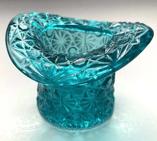 Fenton Vintage Glass Top Hat in Blue