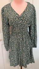 Gap Floral Smocked Waist Dress M Green Blue Purple V Neck Long Sleeve EUC
