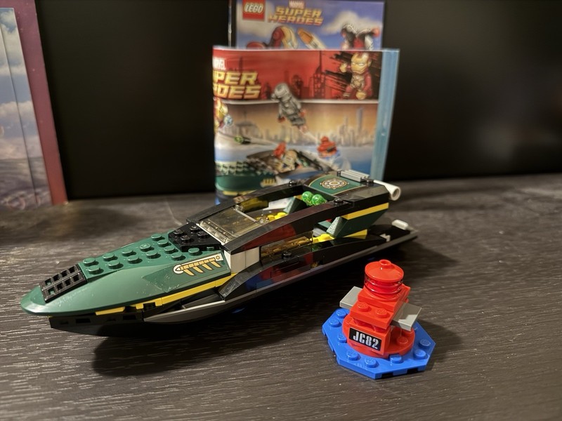 LEGO Marvel Avengers #76006 Iron Man: Extremis Sea Port Battle - NO MINIFIGS