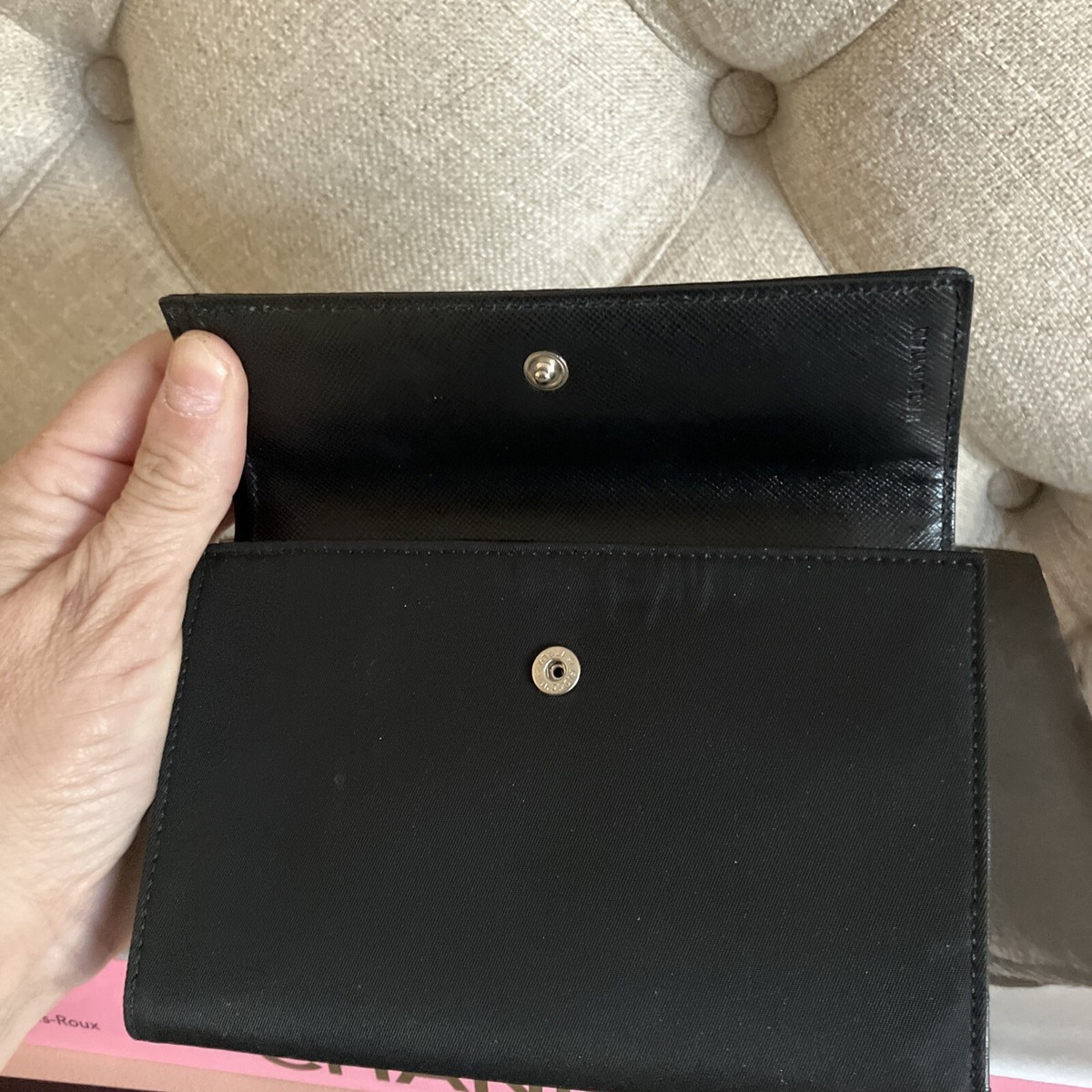 折りたたみ財布 PRADA BLACK NYLON WALLET PRADA(プラダ) / 2つ折り財布/ナイロン/BLK/メンズ | 中古品の