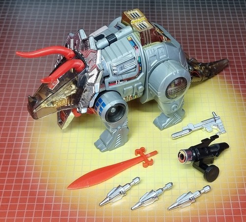 Vintage Hasbro Transformers G1 Autobot Dinobot Slag komplett
