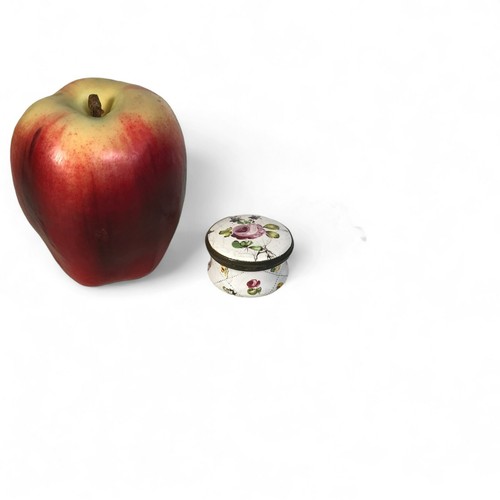 18th Century Enamel Battersea Pill Box with Rose Decoration - Picture 2 of 9
