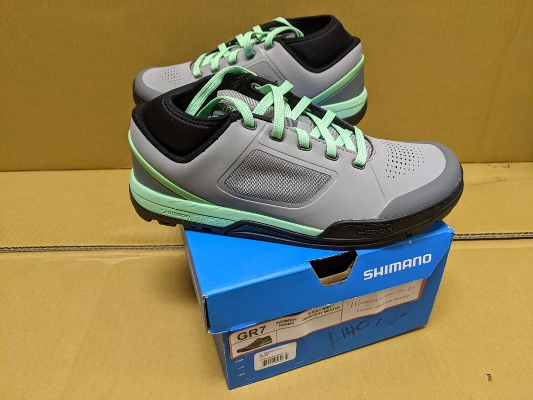 Ladies flat pedal store cycling shoes