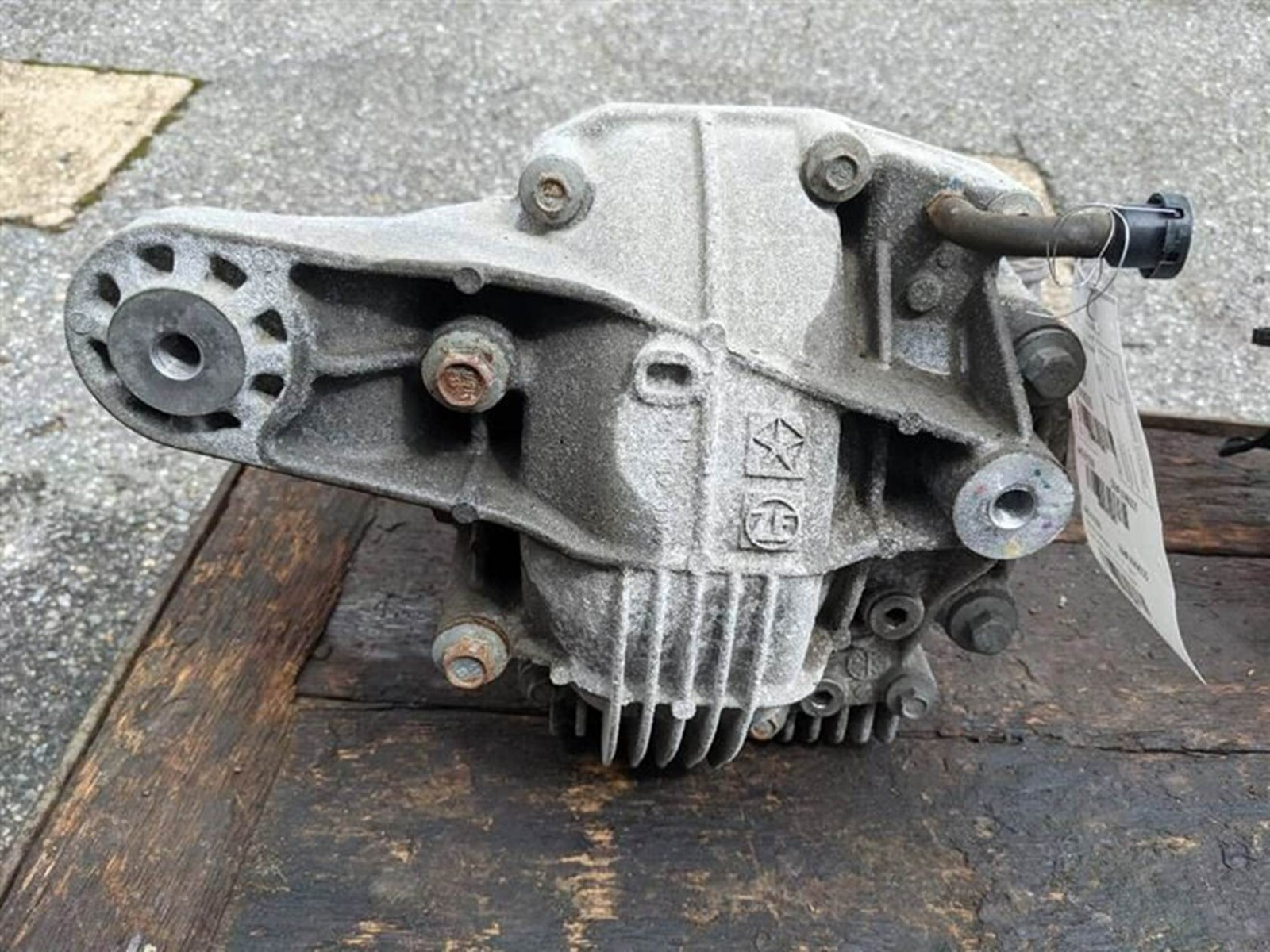 2015-2023 Dodge Challenger Rear Axle Differential Carrier 3.09 Ratio | eBay