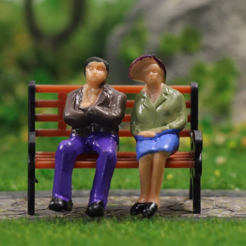 50-100 Stck. Modellzüge 1:50 bemalte Figuren O-Maßstab Personen stehend sitzend P50W - Bild 5 von 6