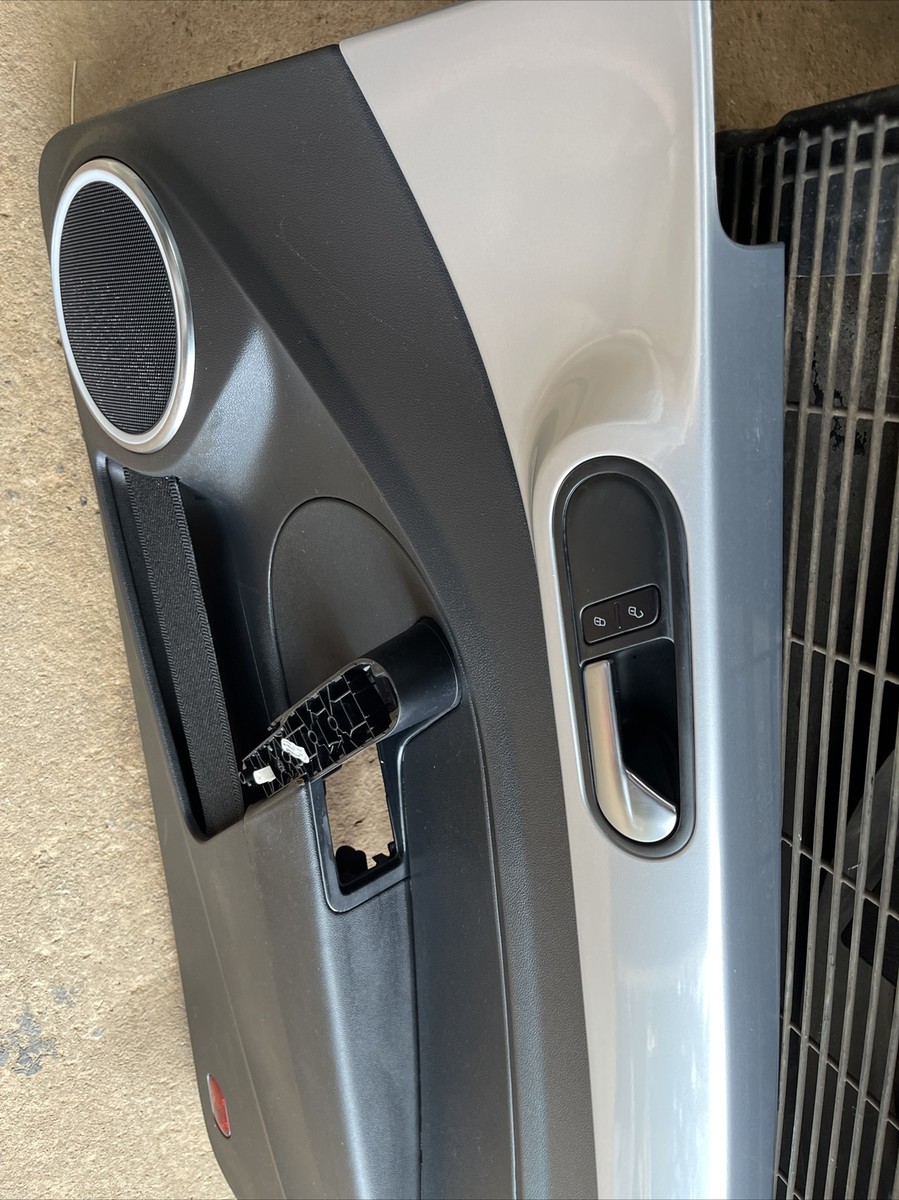 2012-2019 VOLKSWAGEN BEETLE RH RIGHT LH LEFT DOOR TRIM PANEL