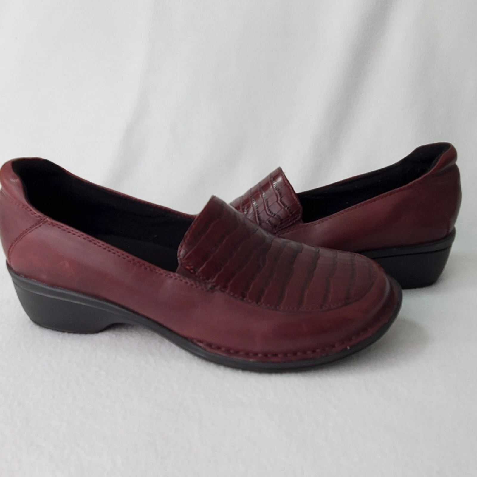 Mocassini Clarks Artisan Azlyn Wish donna 10 m bordeaux ecopelle coccodrillo slip on