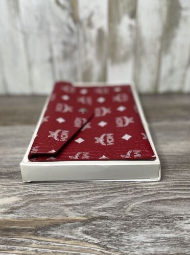 NEW MCM Visetos Monogram Red White Envelope Clutch Coated Canvas w/ Box Gift - Picture 8 of 16