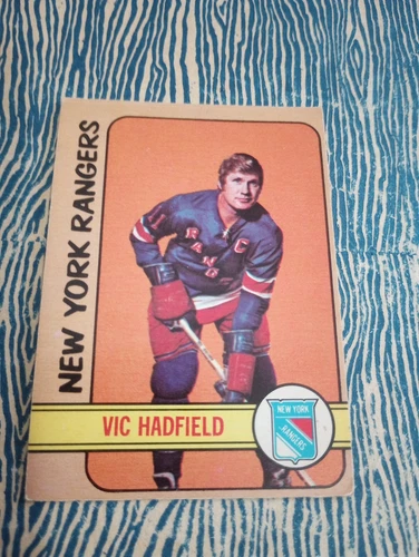 1972-73 O Pee Chee #31 Vic Hadfield