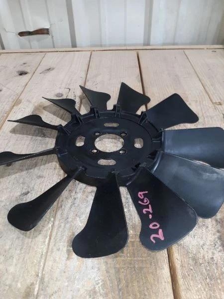 Fan Blade 6.0L Fits 03-20 EXPRESS 2500 VAN 64535 Foto 3 de 4