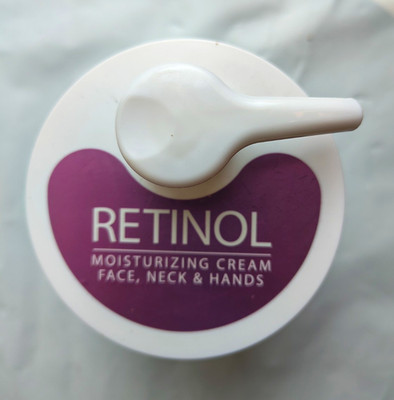 Skin Care Retinol Moisturizing Cream Face/Neck/Hands 16.9 fl oz Pro Size