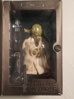 Star Wars Medicom Toy Vinyl Collectible Yoda Six Scale Figure MIB Please view 