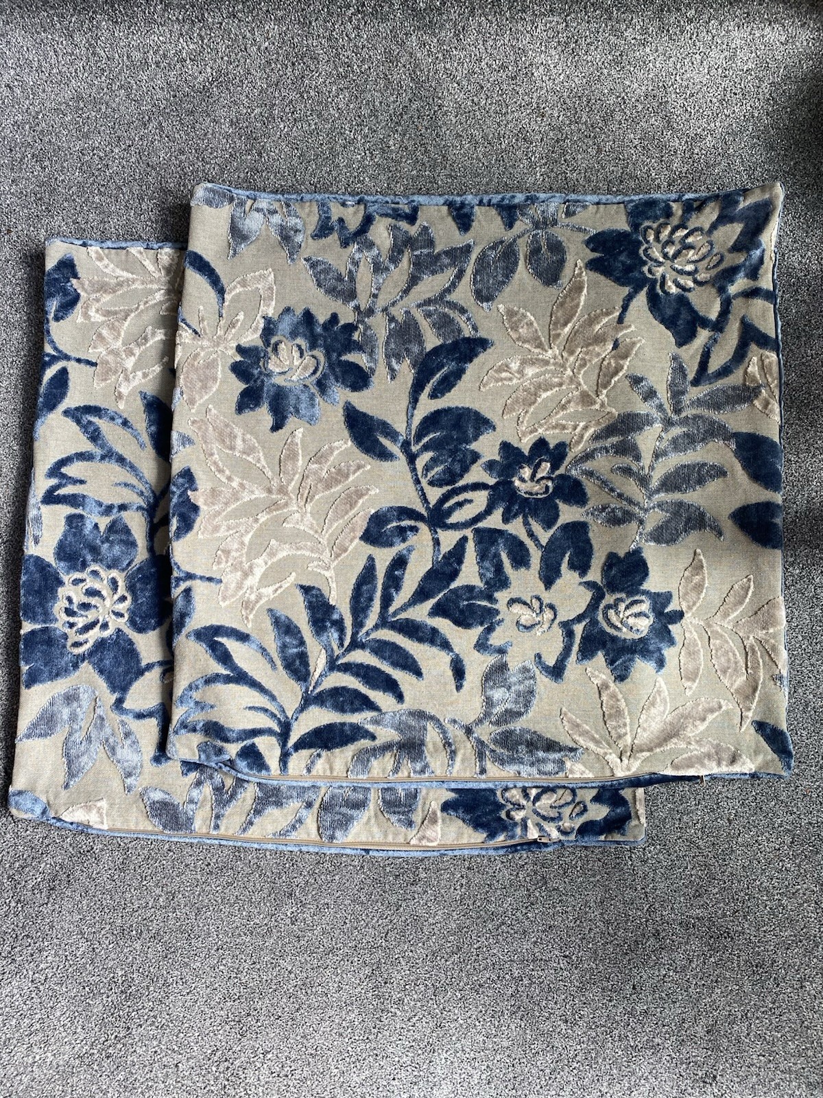 Picture 1 of 8
