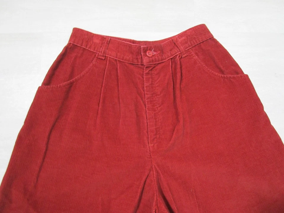 Vintage 1970's Levi's Rust Brown Corduroy Culottes Walking Shorts 26" Waist - Image 3 of 4