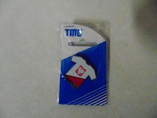 MILITARY INSIGNIA CREST LAPEL HAT PIN POLAND SHIRT PATRIOTIC MADE IN USA