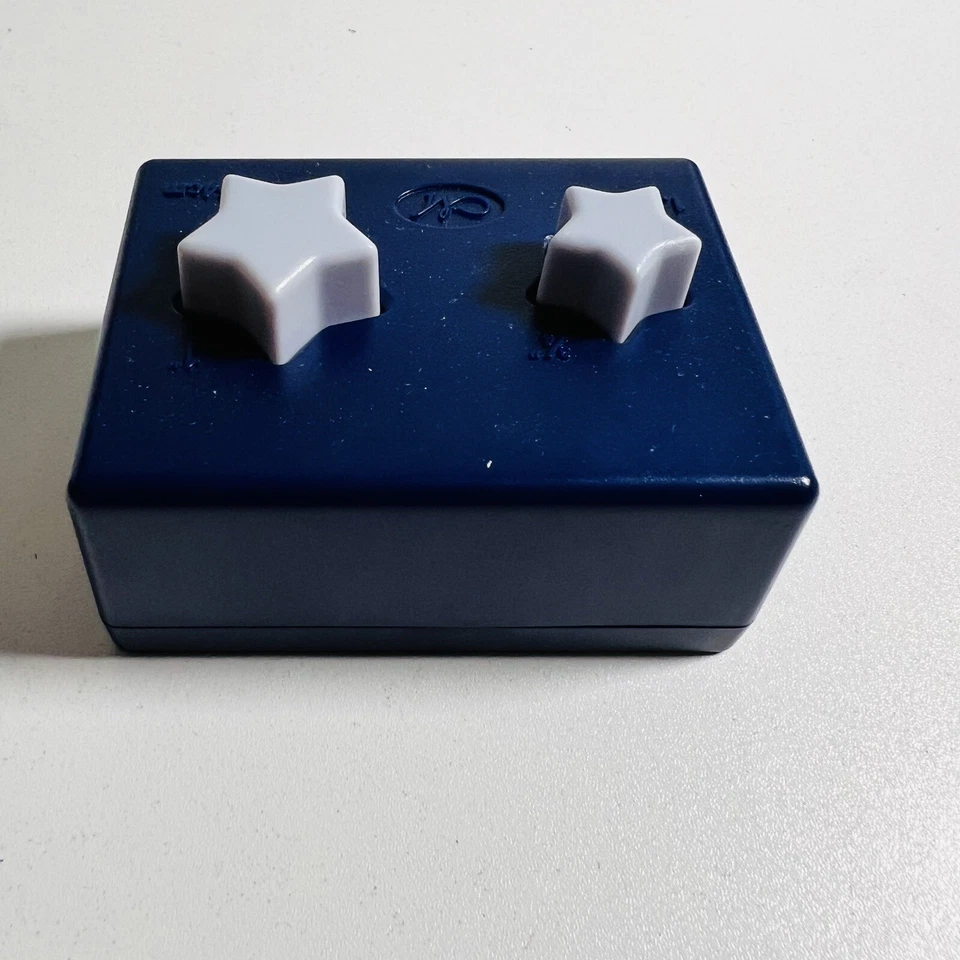 Creative Memories Mini Star Maker 1 inch and 3/4 inch stars (2004) - Image 3 of 4