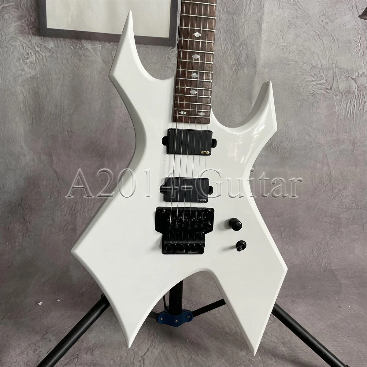 White on sale warlock guitar